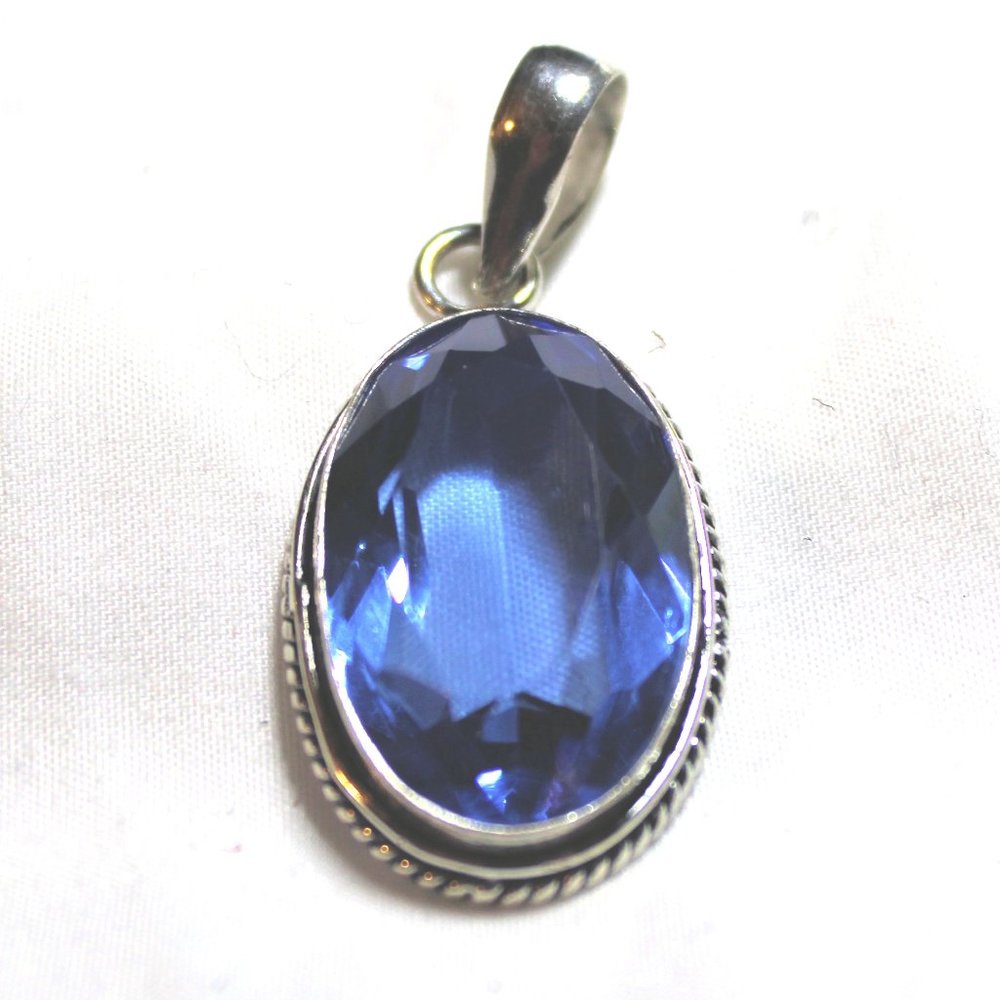 Blue Topaz Pendant in Vintage Style 925 Sterling